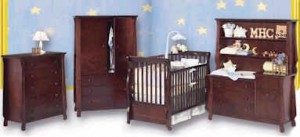 Big Apple Mom Crib With Quiet Drop Side